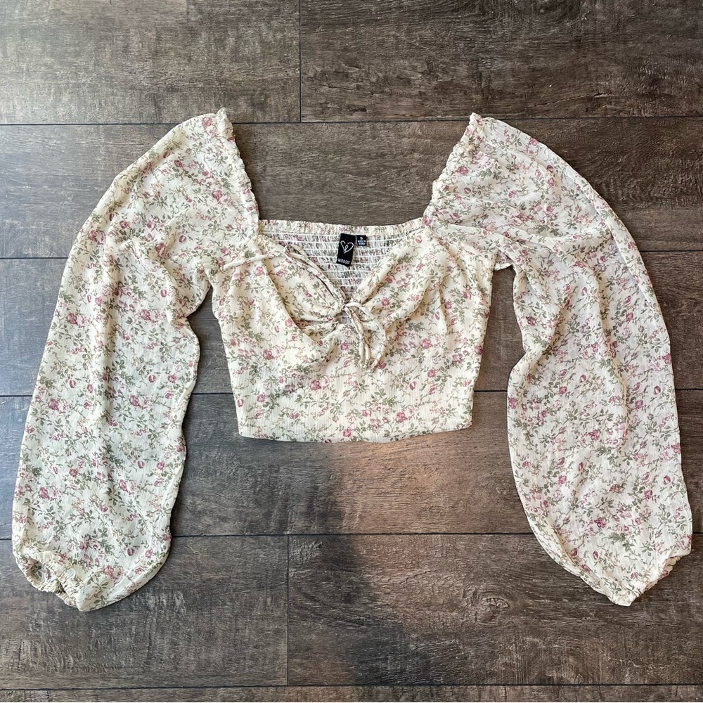 Floral chiffon sweetheart top